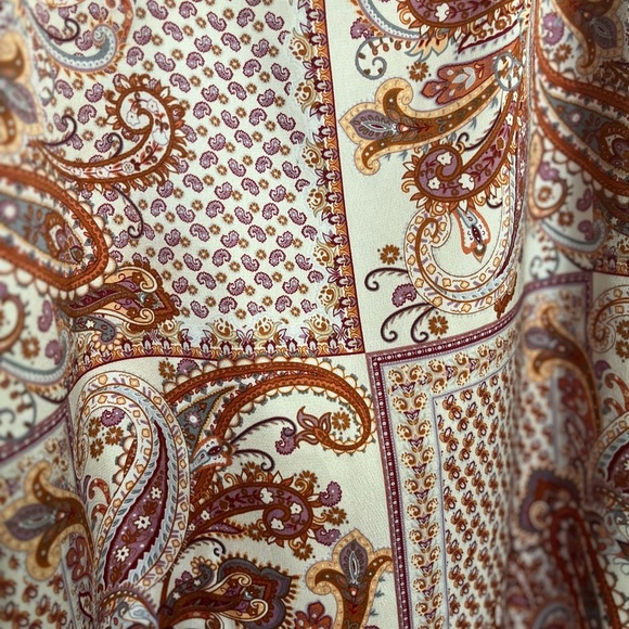 HALLOWEEN HIPPIE COSTUME Lulus Rust Paisley Print Satin Wrap Midi Skirt -Size XL - Picture 2 of 10